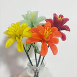 Vibrant Mini Hand-Blown Glass Chrysanthemum Stem – Translucent Floral Art Keepsake