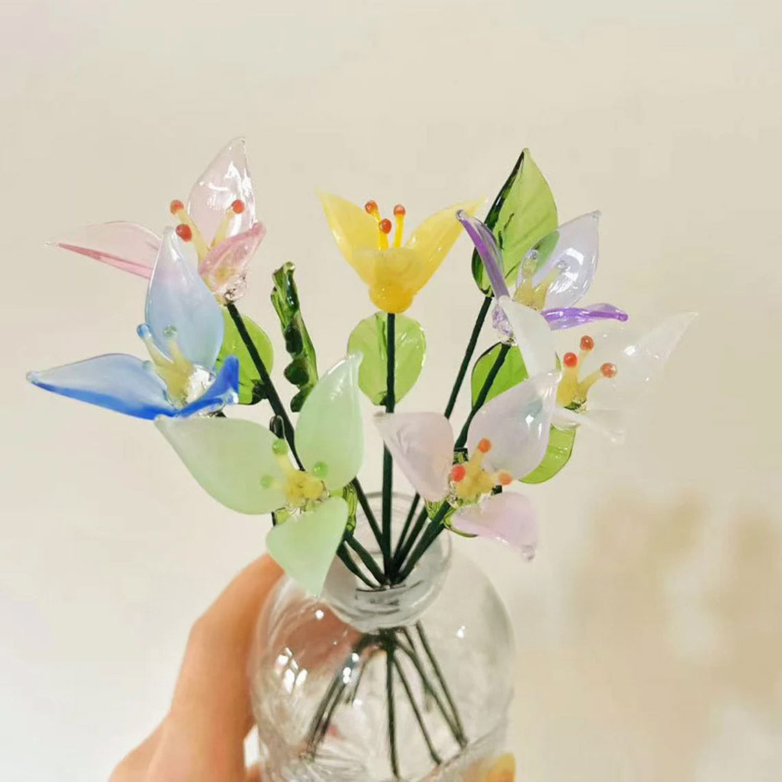 Mini Hand-Blown Glass Lily Stem – Trillium Flower & Custom Color Art Figurine