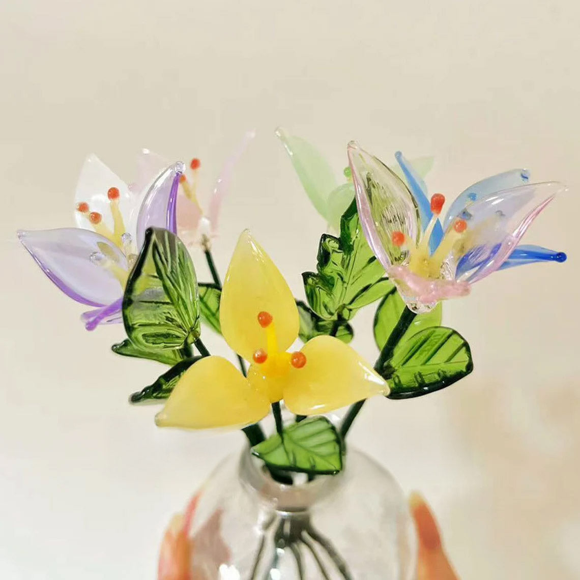 Mini Hand-Blown Glass Lily Stem – Flared Trumpet Flower Figurine & Pastel Gift